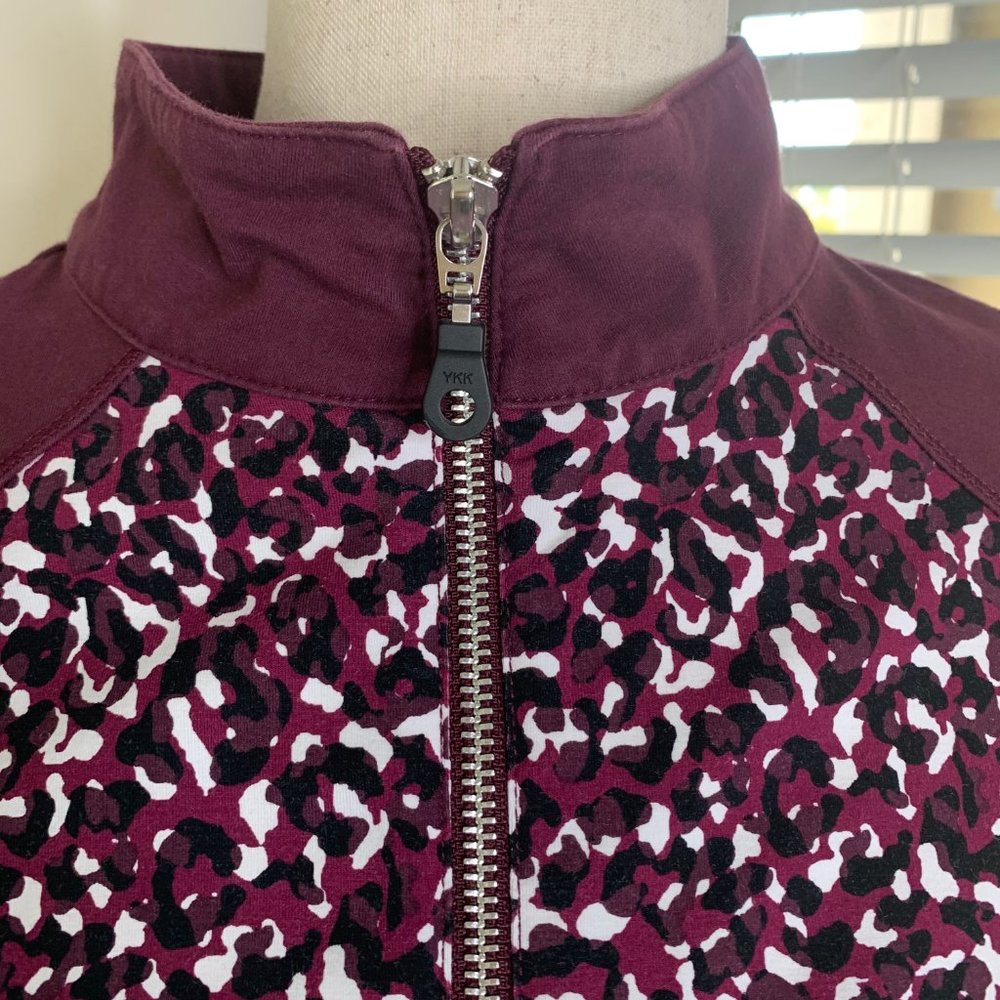 Chico's Weekend Active Wear Burgundy Abstract Zip - Picture 2 of 8